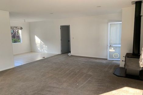 Photo of property in 12b Penton Road, Stanmore Bay, Whangaparaoa, 0932