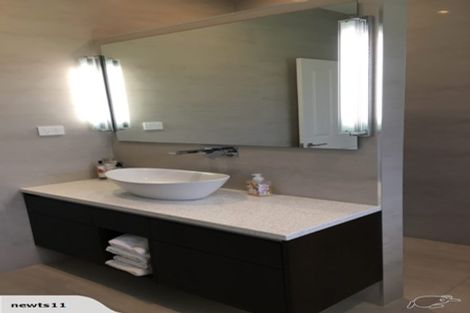 Photo of property in 324 Mataro Road, Onaero, Urenui, 4375