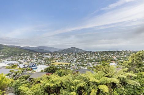 Photo of property in 24 Mewburn Rise, Karori, Wellington, 6012