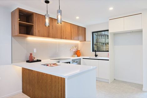 Photo of property in 116 Hyperion Drive, Randwick Park, Auckland, 2105