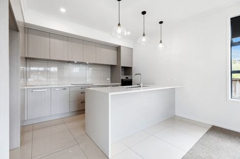 Photo of property in 30 Kiritiana Close, Pyes Pa, Tauranga, 3112