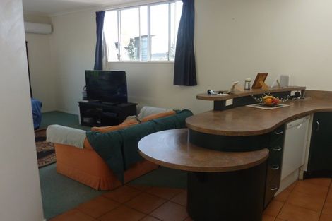 Photo of property in 23 Surrey Street, Hawera, 4610