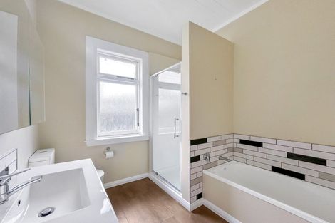Photo of property in 103 Heretaunga Street, Palmerston North, 4414