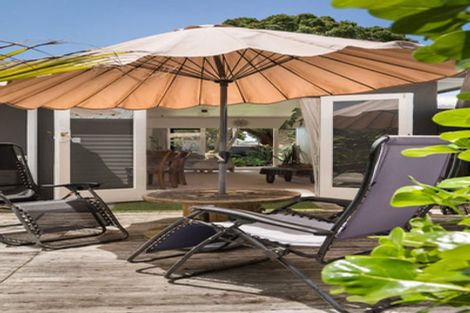 Photo of property in 11 Roretana Drive, Athenree, Katikati, 3177