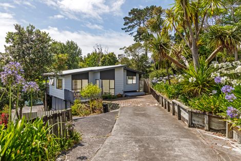 Photo of property in 1/20 Halder Place, Torbay, Auckland, 0632