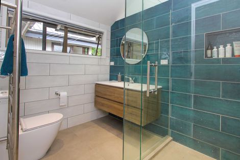 Photo of property in 30 Trelawny Place, Hillcrest, Auckland, 0627
