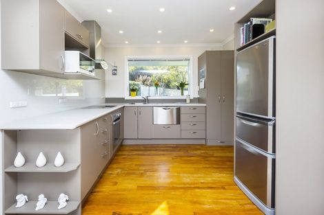 Photo of property in 9 Kiwi Street, Heretaunga, Upper Hutt, 5018