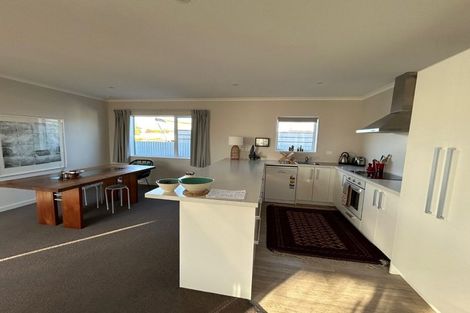 Photo of property in 9 Russell Street, Westport, 7825