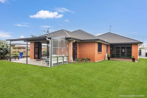 Photo of property in 15 Trump Place, Kelvin Grove, Palmerston North, 4414