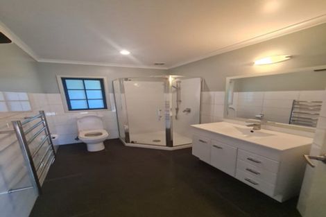Photo of property in 11 Trevor Terrace, Newtown, Wellington, 6021