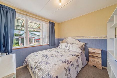 Photo of property in 5 Thackeray Street, Trentham, Upper Hutt, 5018
