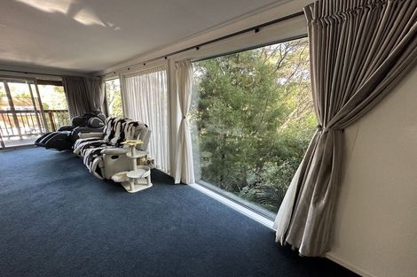 Photo of property in 51e Rimutaka Place, Titirangi, Auckland, 0604