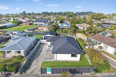 Photo of property in 24 Caithness Street, New Brighton, Christchurch, 8083
