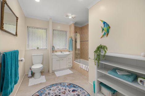 Photo of property in 94 Mccaughan Road, Kerikeri, 0294