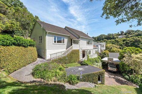 Photo of property in 18 Creswick Terrace, Northland, Wellington, 6012