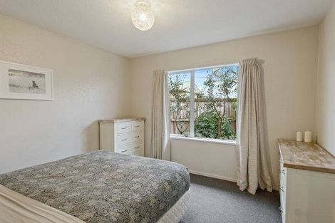 Photo of property in 2/24a Croziers Road, St Albans, Christchurch, 8052