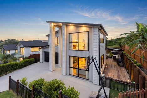 Photo of property in 55 Godfrey Drive, Orewa, 0931
