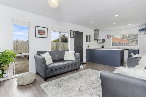 Photo of property in 1/6 Bingara Place, Favona, Auckland, 2024