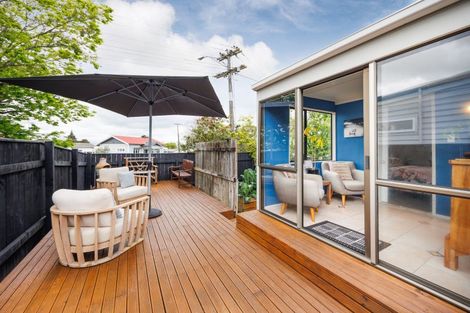 Photo of property in 118b West Street, Feilding, 4702