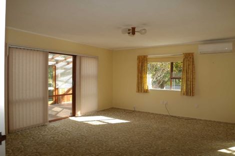 Photo of property in 42 Matai Street, Waikanae, 5036