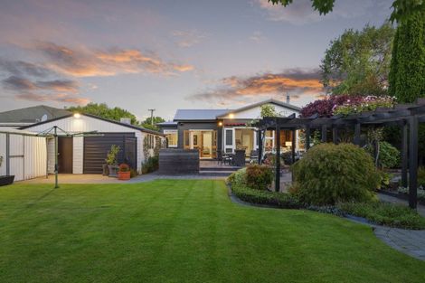 Photo of property in 5 Otara Street, Ilam, Christchurch, 8053