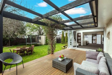 Photo of property in 14 Meadow Street, Papanui, Christchurch, 8052