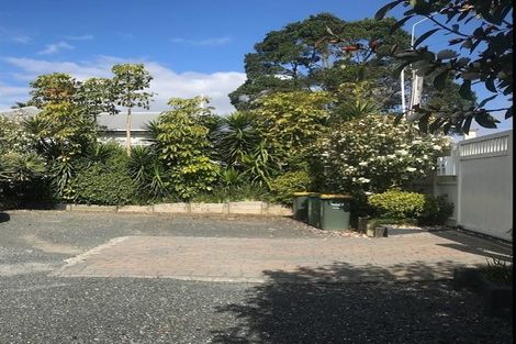 Photo of property in 55 Birkdale Road, Birkdale, Auckland, 0626