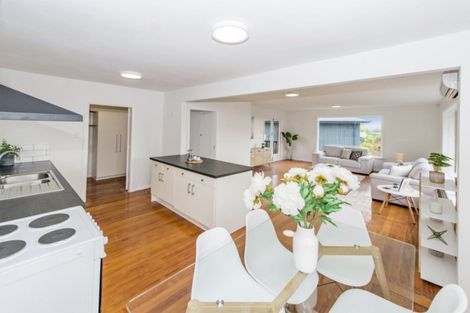 Photo of property in 11 Flinders Road, Heathcote Valley, Christchurch, 8022