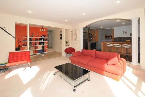 Photo of property in 17e Balmain Road, Birkenhead, Auckland, 0626