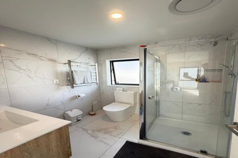 Photo of property in 16 Kapehu Road, Silverdale, 0932