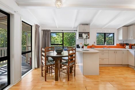 Photo of property in 2162 State Highway 16, Helensville, 0875