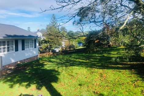Photo of property in 80 Stottholm Road, Titirangi, Auckland, 0604