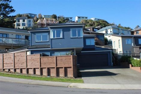 Photo of property in 3 Cresswell Place, Johnsonville, Wellington, 6037