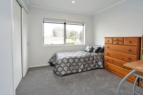 Photo of property in 13u2 Crosher Place, Silverdale, Hamilton, 3216