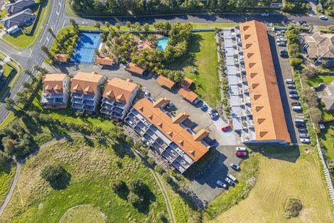 Photo of property in Santa Rosa, 58/340 Gulf Harbour Drive, Gulf Harbour, Whangaparaoa, 0930