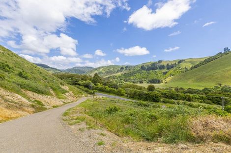 Photo of property in 213 Reikorangi Road, Waikanae, 5391
