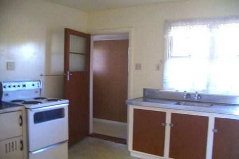 Photo of property in 16 Angela Street, Upper Riccarton, Christchurch, 8041