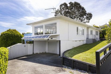 Photo of property in 47 Huka Road, Birkenhead, Auckland, 0626