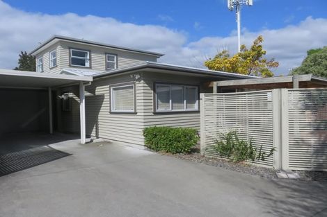 Photo of property in 8b Neeve Place, Taradale, Napier, 4112