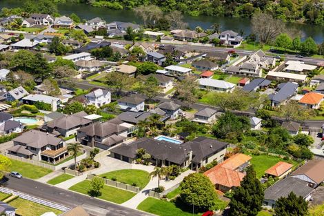 Photo of property in 27 Dalethorpe Avenue, Fairfield, Hamilton, 3214