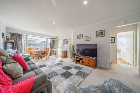 Photo of property in Kowhai Court, 33/17 John Street, Trentham, Upper Hutt, 5018