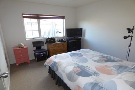 Photo of property in 5a Junction Court, Cromwell, 9310