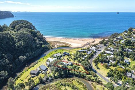 Photo of property in 7 Pye Place, Hot Water Beach, Whitianga, 3591