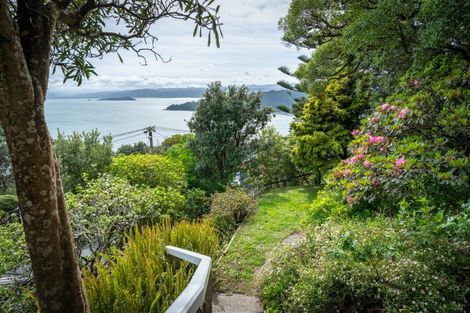 Photo of property in 15 Thane Road, Roseneath, Wellington, 6011