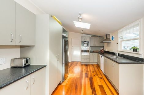 Photo of property in 188 Main Road South, Raumati South, Paraparaumu, 5032