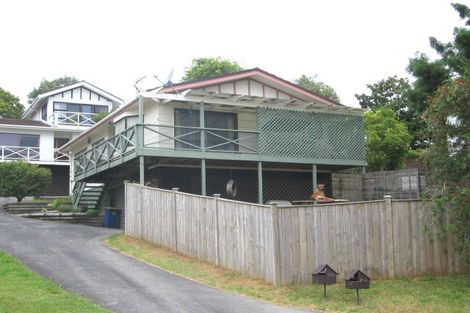 Photo of property in 21 Tree View Avenue, Glenfield, Auckland, 0629