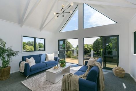 Photo of property in 2 Motukari Place, Onaero, Waitara, 4383