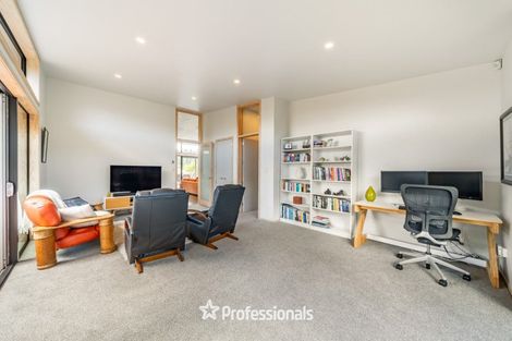 Photo of property in 12 Mount Marua Way, Timberlea, Upper Hutt, 5018