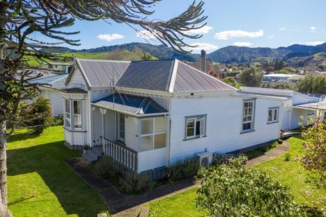 Photo of property in 14 Featon Road, Waihi, 3610