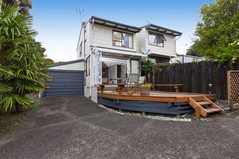 Photo of property in 3/75 Birkdale Road, Birkdale, Auckland, 0626